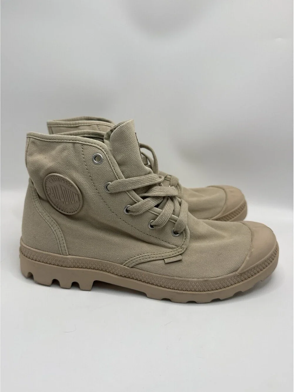 Palladium Pampa Hi Lace Up Men Boots/shoes Casual canvas Beige size 10 NWT